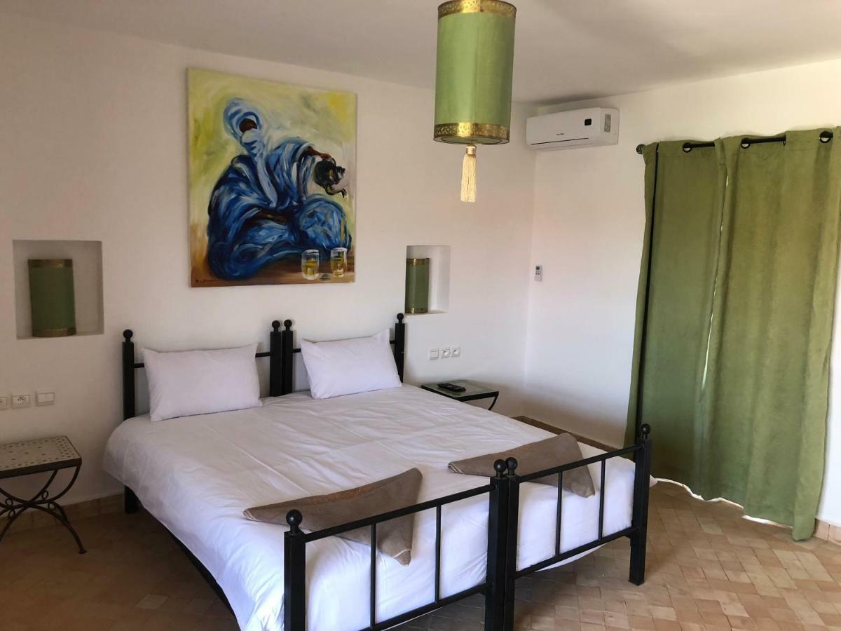 Les Orangers De L'Ourika Hotell Douar Akkara Eksteriør bilde