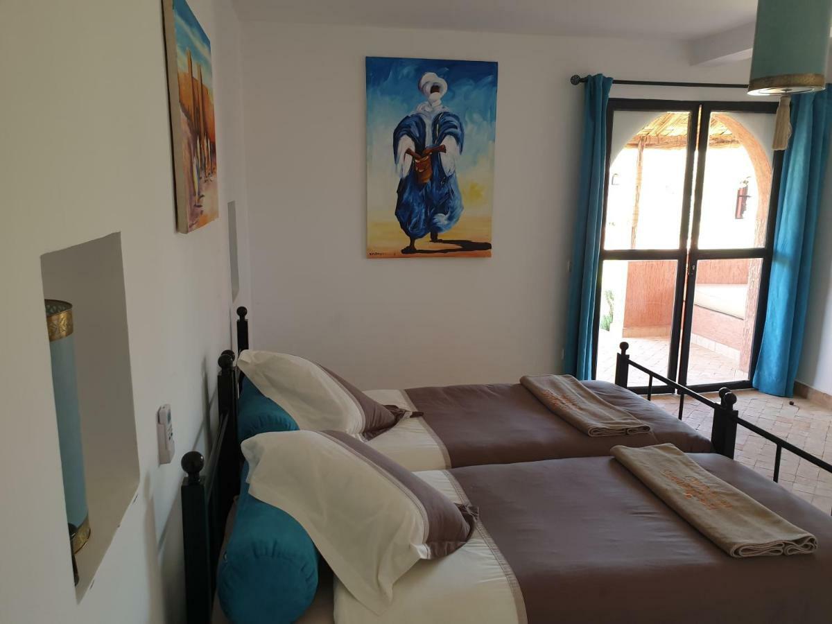 Les Orangers De L'Ourika Hotell Douar Akkara Eksteriør bilde