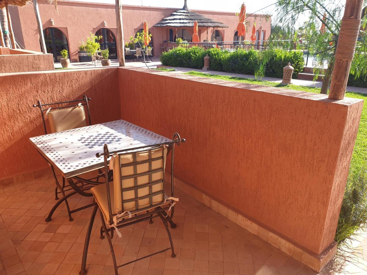 Les Orangers De L'Ourika Hotell Douar Akkara Eksteriør bilde